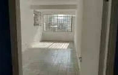 Imagem: O depósito possui 5 Vagas na garagem, 180m² de Área e está