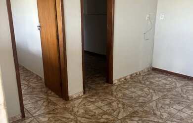 Imagem 5: Vende se casa. Varanda, 2 Vagas na garageme2 Dormitórios