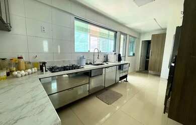 Imagem 7: PORTEIRA FECHADA NO ED.PIAZZA COLONNA