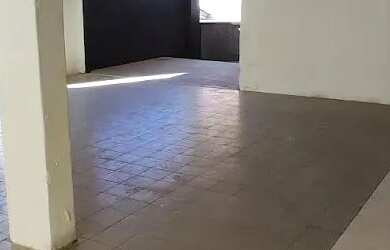 Imagem 2: Casa com 5 suítes, possui 5 vgs cobertas, área gourmet e depósito Valentina...