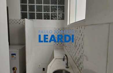 Imagem: O apartamento à venda possui 1 Dormitório, 1 Banheiro e 26m²