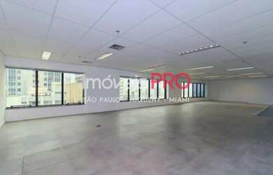 Imagem: O depósito possui 5 Vagas na garagem, 263m² de Área e está