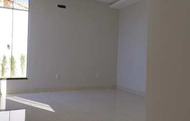 Imagem 14: Casa com lote inteiro. Piscina, Churrasqueira, Varandae187m² de Área