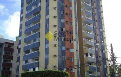 Imagem: O apartamento possui 3 Dormitórios, 1 Banheiro, 1 Vaga na garagem