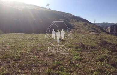 Imagem: O terreno possui 15.000m² de Área e está localizado em Area