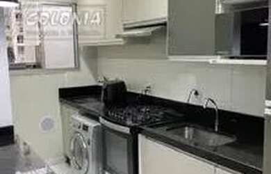 Imagem: O apartamento possui 2 Dormitórios, 1 Banheiro, 1 Vaga na garagem