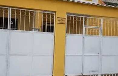 Imagem: A casa para alugar possui 3 Dormitórios e 1 Banheiro e está
