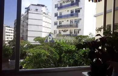 Imagem: A kitnet possui 1 Dormitório, 1 Banheiro, 38m² de Área e