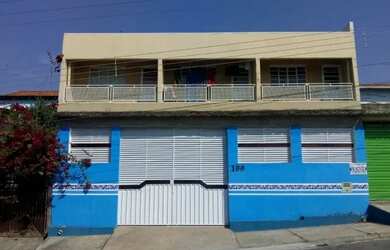 Imagem: A casa possui 1 Dormitório, 1 Banheiro, 35m² de Área e está