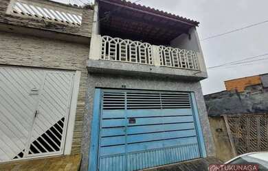 Imagem: A casa possui 2 Dormitórios, 2 Banheiros, 1 Vaga na garagem