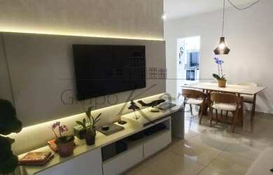 Imagem: O apartamento possui 3 Dormitórios, 2 Banheiros, 2 Vagas na