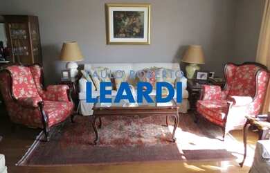 Imagem: O apartamento possui 4 Dormitórios, 5 Banheiros, 3 Vagas na