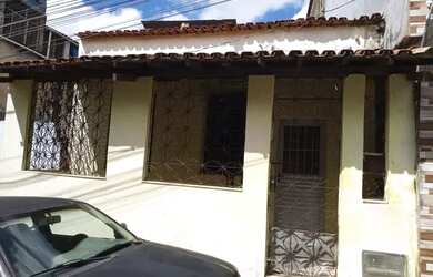 Imagem: A casa possui 2 Dormitórios, 2 Banheiros e 92m² de Área e