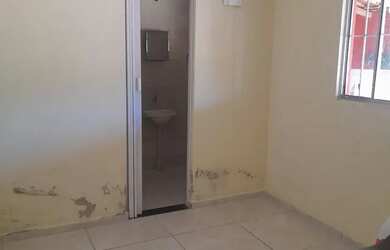 Imagem: O quarto e está localizado em Industrial, Contagem para alugar