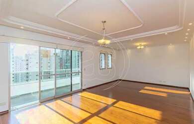 Imagem: O apartamento possui 3 Dormitórios, 4 Banheiros, 4 Vagas na