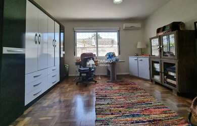 Imagem 10: Casa Alto Padrão para venda na Avenida Fernando Ferrari em Santa Maria