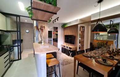 Imagem: O apartamento possui 2 Dormitórios, 1 Banheiro, 1 Vaga na garagem