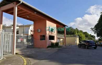 Imagem: A casa possui 3 Dormitórios, 3 Banheiros, 3 Vagas na garagem