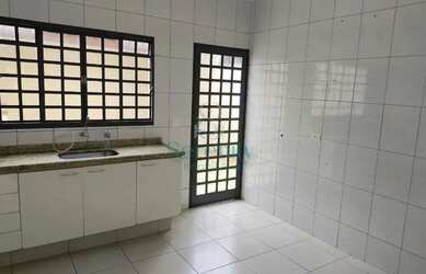 Imagem 6: Sobrado para alugar no Jardim Antares 3 quartos, suíte e 2 vagas de garagem...