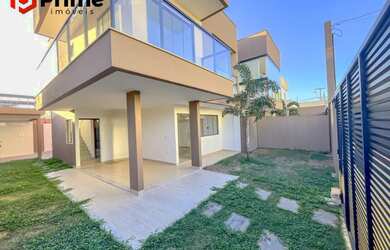 Imagem: A casa possui 3 Dormitórios, 2 Banheiros, 1 Vaga na garagem