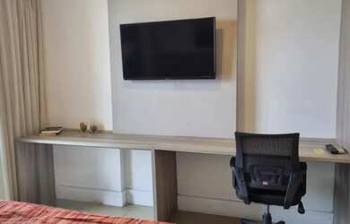 Imagem: O studio possui 1 Dormitório, 1 Banheiro, 2 Vagas na garagem