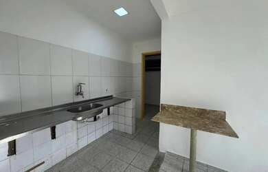 Imagem 14: Quarto e sala, vaga de garagem, aceita financiamento