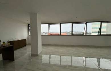 Imagem 3: Excelente Sala do Hangar Business Park, 55m², andar intermediário, piso porcelanato, boa i