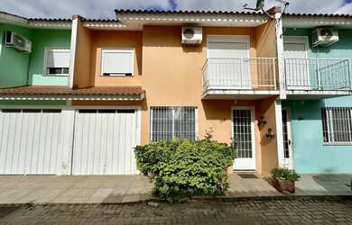 Imagem: A casa em condomínio possui 2 Dormitórios, 2 Banheiros, 1