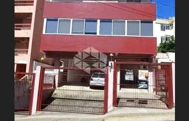 Imagem 9: Apartamento com 2 quartos, 1 suíte , 1 banheiro social e garagem