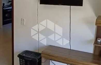 Imagem 5: Apartamento com 2 quartos, 1 suíte , 1 banheiro social e garagem