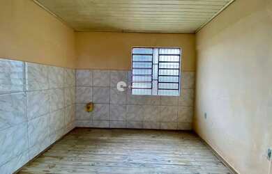 Imagem 6: Casa em Bairro bem localizado!!