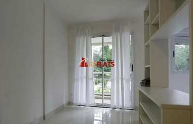 Imagem: O studio possui 1 Dormitório, 1 Banheiro, 1 Vaga na garagem