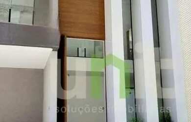 Imagem: A casa em condomínio possui 3 Dormitórios, 3 Banheiros, 2