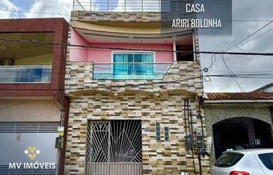 Imagem: A casa possui 4 Dormitórios, 5 Banheiros, 1 Vaga na garagem