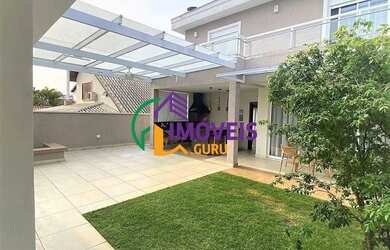 Imagem: A casa em condomínio possui 4 Dormitórios, 5 Banheiros, 4