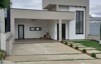 Imagem: A casa em condomínio à venda possui 3 Dormitórios, 3 Banheiros