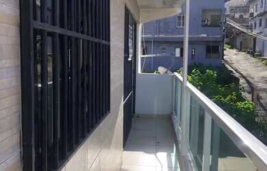 Imagem: A casa possui 3 Dormitórios, 1 Banheiro, 1 Vaga na garagem