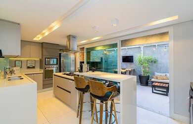 Imagem 11: Sobrado à venda, 263 m² por R$ 1.790.000,00 - Santo Inácio - Curitiba/PR