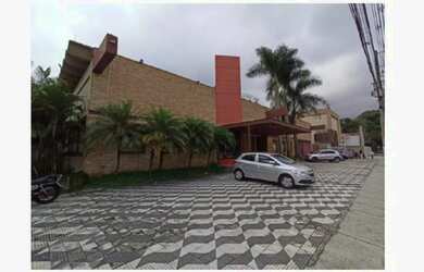 Imagem: O depósito possui 5 Vagas na garagem, 2.663m² de Área e