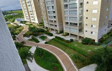 Imagem: O apartamento possui 3 Dormitórios, 2 Banheiros, 2 Vagas na