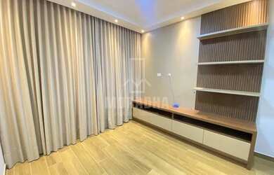 Imagem: A casa possui 2 Dormitórios, 2 Banheiros, 2 Vagas na garagem