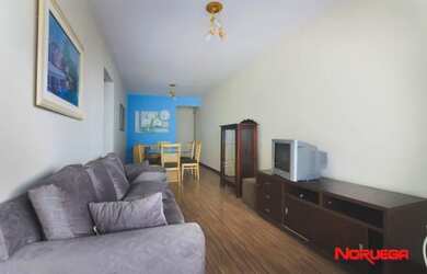 Imagem: O apartamento possui 2 Dormitórios, 1 Banheiro, 1 Vaga na garagem