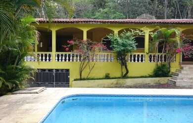 Imagem: A fazenda possui 200m² de Área e está localizado em Nazaré