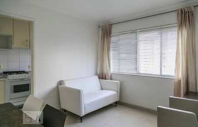 Imagem: O apartamento possui 1 Dormitório, 1 Banheiro, 1 Vaga na garagem