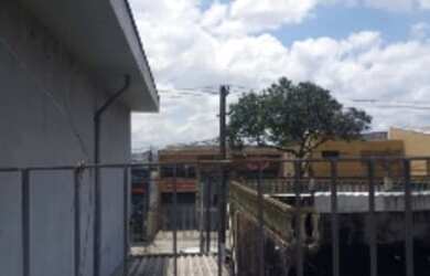 Imagem: A casa possui 2 Dormitórios, 1 Banheiro, 80m² de Área e