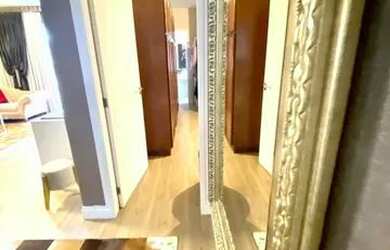 Imagem: A casa possui 4 Dormitórios, 2 Banheiros e 320m² de Área