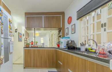 Imagem 3: casa sobrado no Bosque em avenida Vale a pena ver as fotos