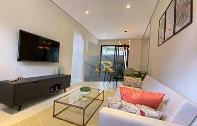 Imagem: A casa em condomínio possui 3 Dormitórios, 3 Banheiros, 2