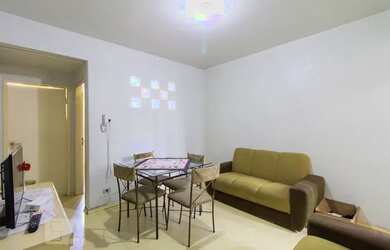 Imagem: O apartamento possui 2 Dormitórios, 1 Banheiro, 57m² de Área