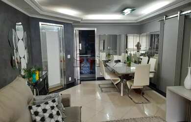 Imagem: O apartamento possui 4 Dormitórios, 2 Banheiros, 3 Vagas na